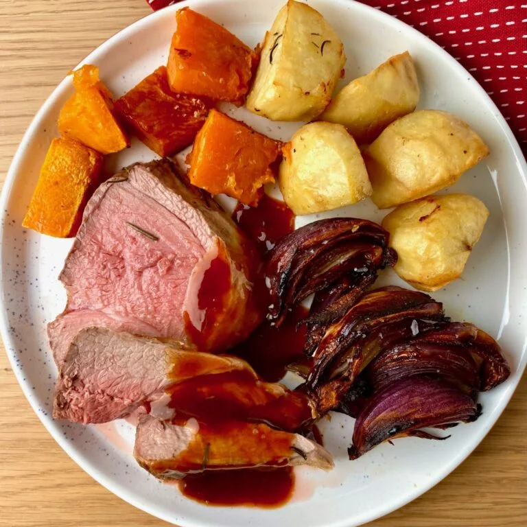 Sunday Roast Lamb with Vegetables